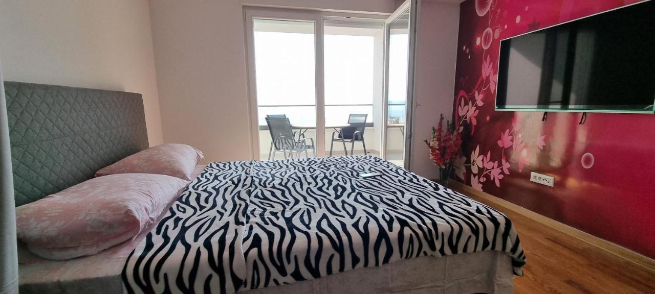 Natali Apartment